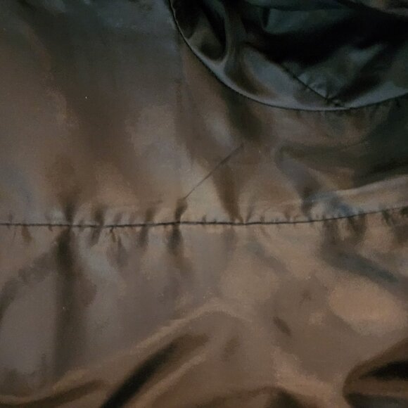 Cropped Black moto style blazer Wool/Poly blend, Slash Zip Pockets, Gap Size 10 - Picture 7 of 7